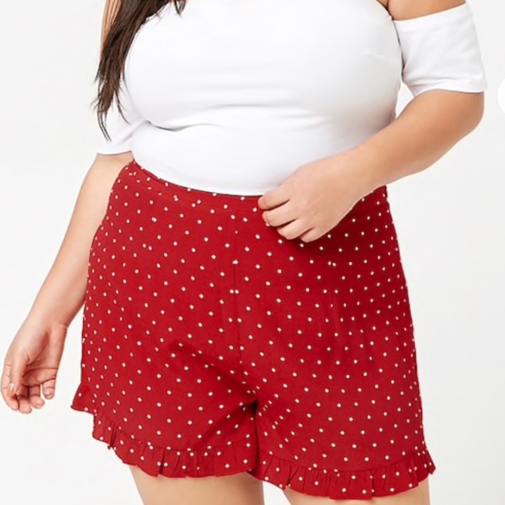 ✨Ruffled Polka Dot Shorts✨